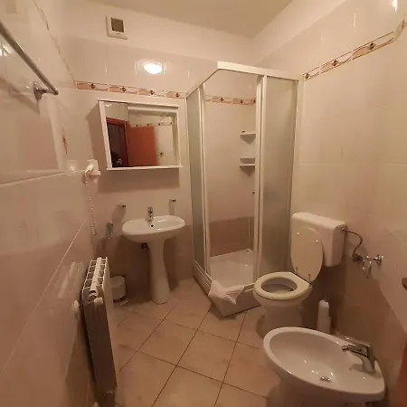Guest house House Uli Near The 3*