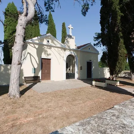 Guest house House Uli Near The Funtana