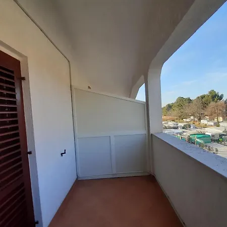 House Uli Near The 3*